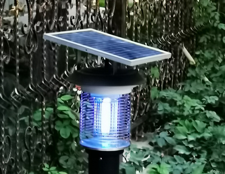 別墅院子滅蚊器怎么用，建議選擇太陽(yáng)能滅蚊燈